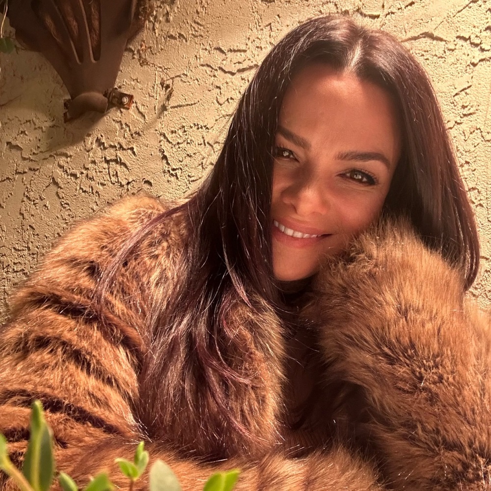 Meet your Posher, Nina